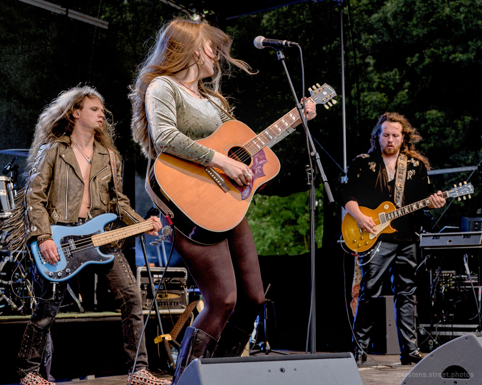 Dear Robin live at Ziegelei Open Air
